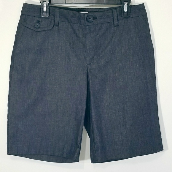 Ann Taylor Pants - Ann Taylor Factory Navy Lightweight Shorts Size 8